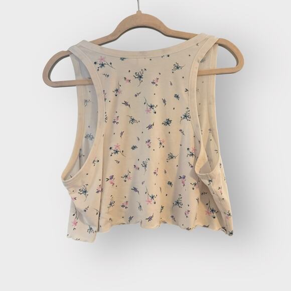 BP Floral Cream Crop Top, Large - Picture 4 of 6